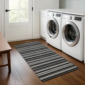 Luxury Washable Indoor/Outdoor Soft Essentials Black 2\'3\" x 7\'6\" Runner Rug