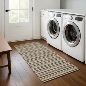 Luxury Washable Indoor/Outdoor Soft Essentials Chocolate 2\'3\" x 7\'6\" Runner Rug
