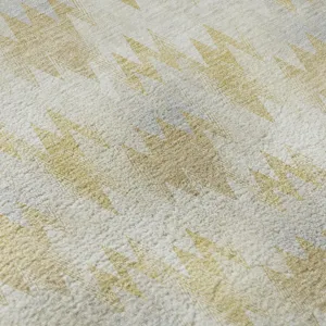 Luxury Washable Soft Essentials Wheat 8\' x 8\' Round Rug