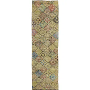 Luxury Washable Indoor/Outdoor Solace Gold 2\'3\" x 7\'6\" Runner Rug