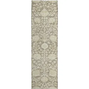 Luxury Washable Indoor/Outdoor Solace Mocha 2\'3\" x 7\'6\" Runner Rug