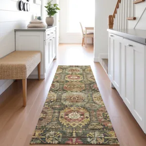 Indoor/Outdoor Silk Road Fern 2\'3\" x 7\'6\" Runner Rug