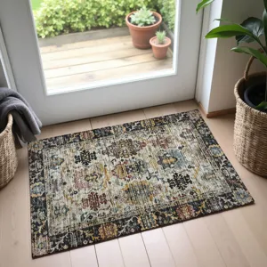 Indoor/Outdoor Silk Road Black 1\'8\" x 2\'6\" Rug