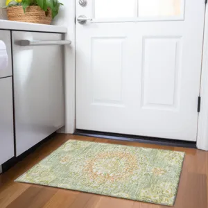 Luxury Washable Indoor/Outdoor Tabrook Aloe 1\'8\" x 2\'6\" Rug