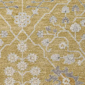 Luxury Washable Indoor/Outdoor Tabrook Gold 10\' x 14\' Rug