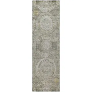 Luxury Washable Indoor/Outdoor Tabrook Pewter 2\'3\" x 7\'6\" Runner Rug