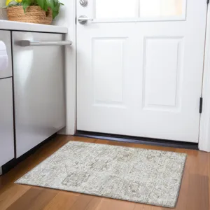 Luxury Washable Indoor/Outdoor Tabrook Ivory 1\'8\" x 2\'6\" Rug