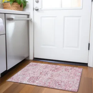 Luxury Washable Indoor/Outdoor Tabrook Pink 1\'8\" x 2\'6\" Rug