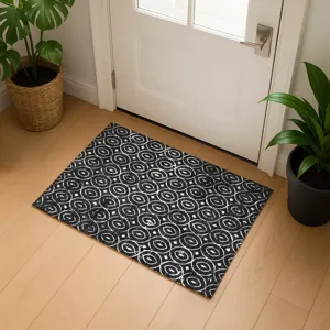 Luxury Washable Indoor/Outdoor The Reserve Black 1\'8\" x 2\'6\" Rug