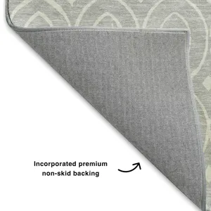 Luxury Washable Indoor/Outdoor The Reserve Silver 2\'6\" x 3\'10\" Rug