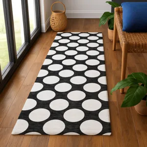 Luxury Washable Indoor/Outdoor The Reserve Black 2\'3\" x 7\'6\" Runner Rug