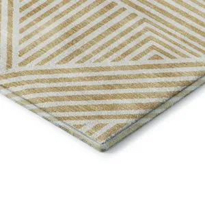 Luxury Washable Indoor/Outdoor The Reserve Gold 2\'6\" x 3\'10\" Rug