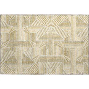 Luxury Washable Indoor/Outdoor The Reserve Gold 1\'8\" x 2\'6\" Rug