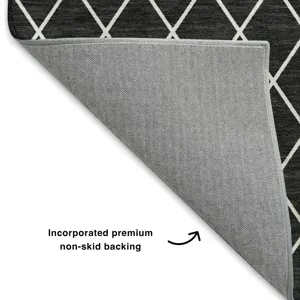 Luxury Washable Indoor/Outdoor The Reserve Black 2\'6\" x 3\'10\" Rug
