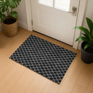 Luxury Washable Indoor/Outdoor The Reserve Black 1\'8\" x 2\'6\" Rug