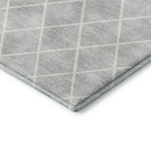 Luxury Washable Indoor/Outdoor The Reserve Silver 9\' x 12\' Rug