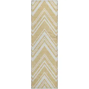 Luxury Washable Indoor/Outdoor The Reserve Honey 2\'3\" x 7\'6\" Runner Rug