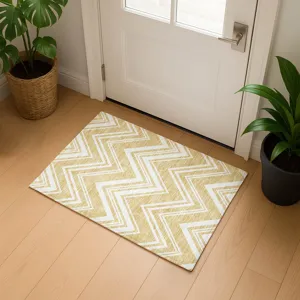 Luxury Washable Indoor/Outdoor The Reserve Honey 1\'8\" x 2\'6\" Rug