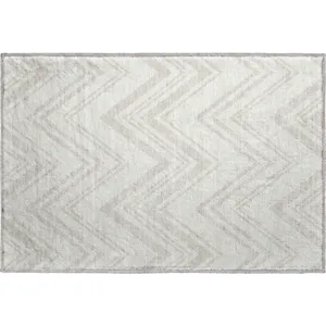 Luxury Washable Indoor/Outdoor The Reserve Ivory 1\'8\" x 2\'6\" Rug