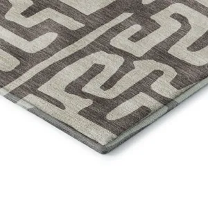 Luxury Washable Indoor/Outdoor The Reserve Chocolate 10\' x 14\' Rug