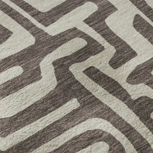Luxury Washable Indoor/Outdoor The Reserve Chocolate 10\' x 14\' Rug