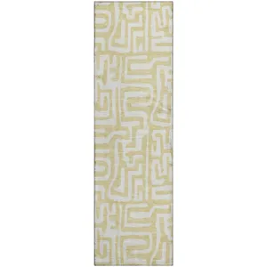 Luxury Washable Indoor/Outdoor The Reserve Wheat 2\'3\" x 7\'6\" Runner Rug