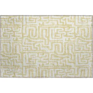 Luxury Washable Indoor/Outdoor The Reserve Wheat 1\'8\" x 2\'6\" Rug
