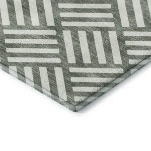 Luxury Washable Indoor/Outdoor The Reserve Basil 1\'8\" x 2\'6\" Rug