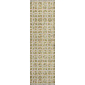 Luxury Washable Indoor/Outdoor The Reserve Gold 2\'3\" x 7\'6\" Runner Rug