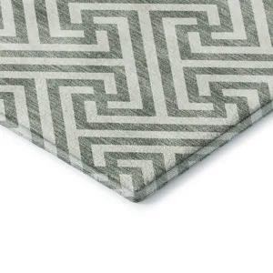 Luxury Washable Indoor/Outdoor The Reserve Sage 2\'3\" x 7\'6\" Runner Rug