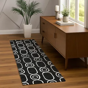 Luxury Washable Indoor/Outdoor The Reserve Black 2\'3\" x 7\'6\" Runner Rug