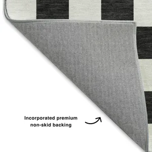 Luxury Washable Indoor/Outdoor The Reserve Black 2\'6\" x 3\'10\" Rug