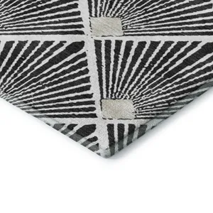 Luxury Washable Indoor/Outdoor The Reserve Black 5\' x 7\'6\" Rug