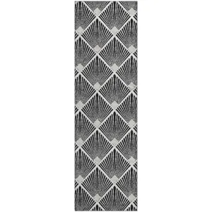 Luxury Washable Indoor/Outdoor The Reserve Black 2\'3\" x 7\'6\" Runner Rug