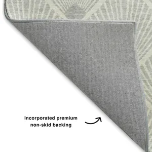 Luxury Washable Indoor/Outdoor The Reserve Silver 2\'6\" x 3\'10\" Rug