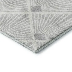 Luxury Washable Indoor/Outdoor The Reserve Silver 2\'6\" x 3\'10\" Rug