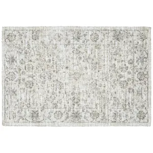 Tuscany Ivory 1\'8\" x 2\'6\" Rug