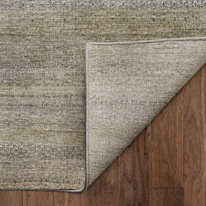 Machine Washable Vico Taupe 1\'8\" x 2\'6\" Rug