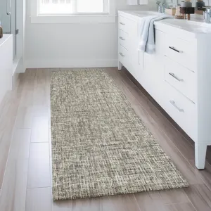 Luxury Washable Voyage Putty 2\'3\" x 7\'6\" Runner Rug