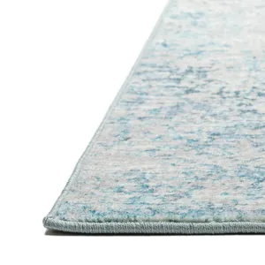Winslow Sky 2\'6\" x 8\' Runner Rug