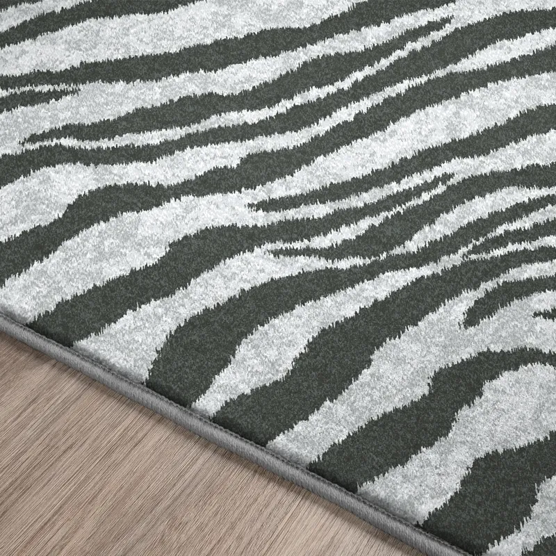 Akina Flannel 2\'3\" x 7\'6\" Runner Rug