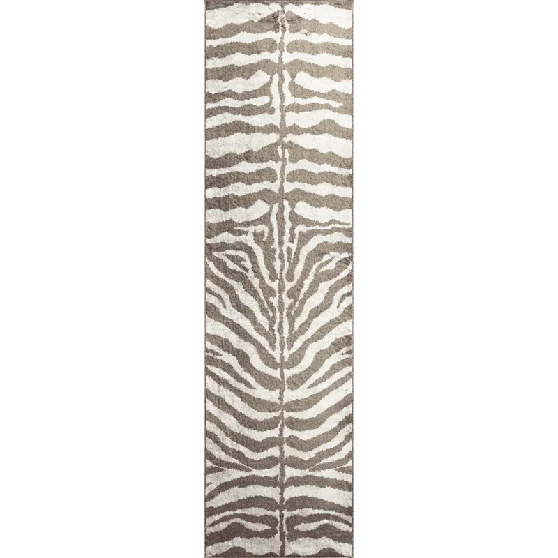 Akina Mocha 2\'3\" x 7\'6\" Runner Rug