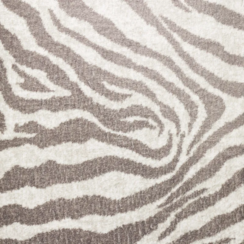Akina Mocha 2\'3\" x 7\'6\" Runner Rug