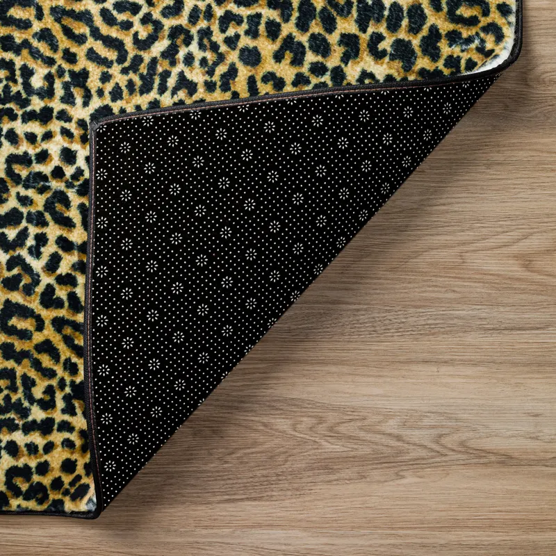 Akina Gold 5\' x 7\'6\" Rug