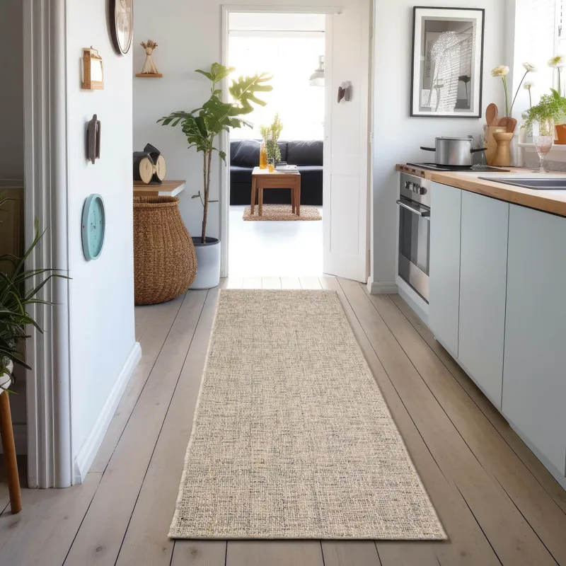 Abruzzo Ivory 2\'3\" x 7\'6\" Runner Rug