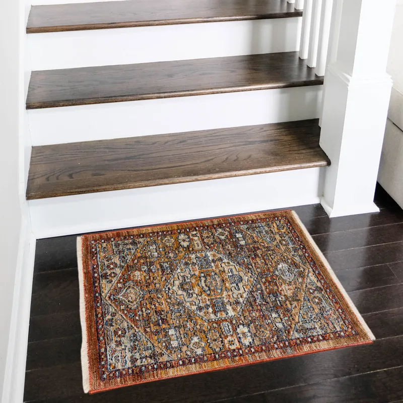 Bergama Paprika 1\'8\" x 2\'6\" Rug