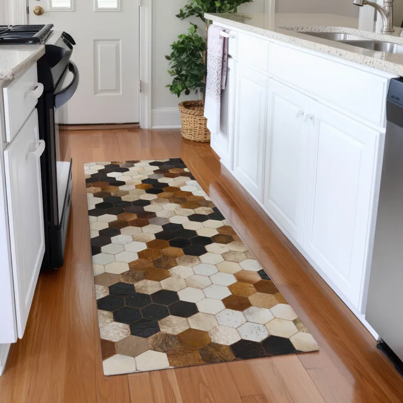 Luxury Washable Indoor/Outdoor Bozeman Dune 2\'3\" x 7\'6\" Runner Rug