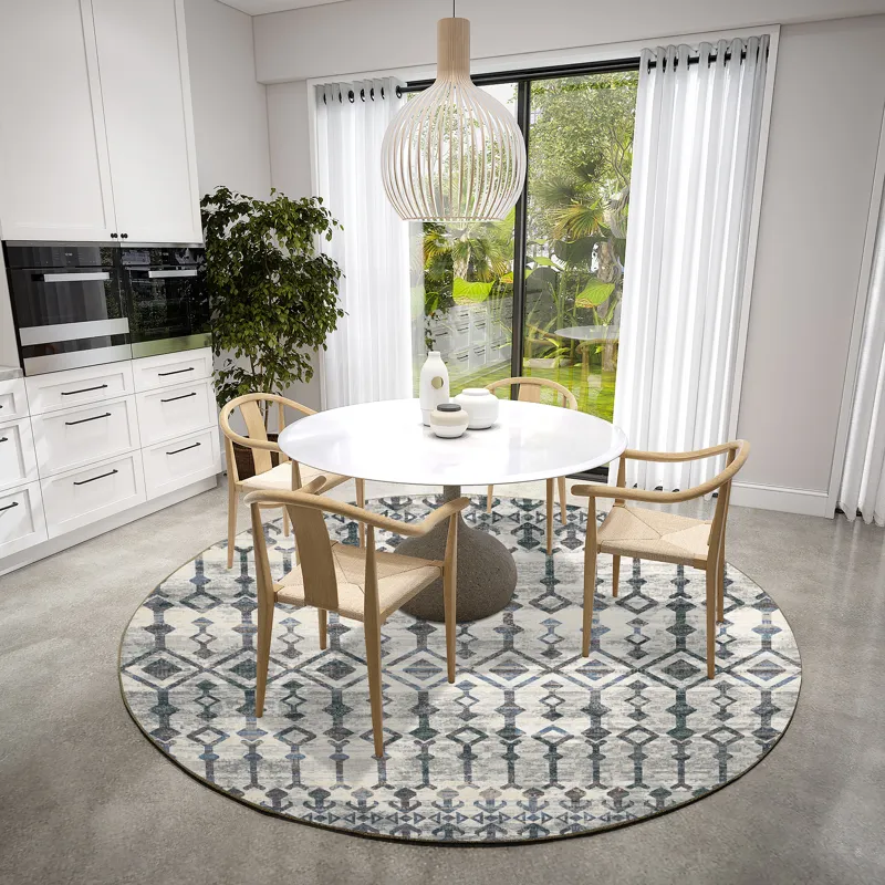 Brisbane Silver 8\' x 8\' Round Rug