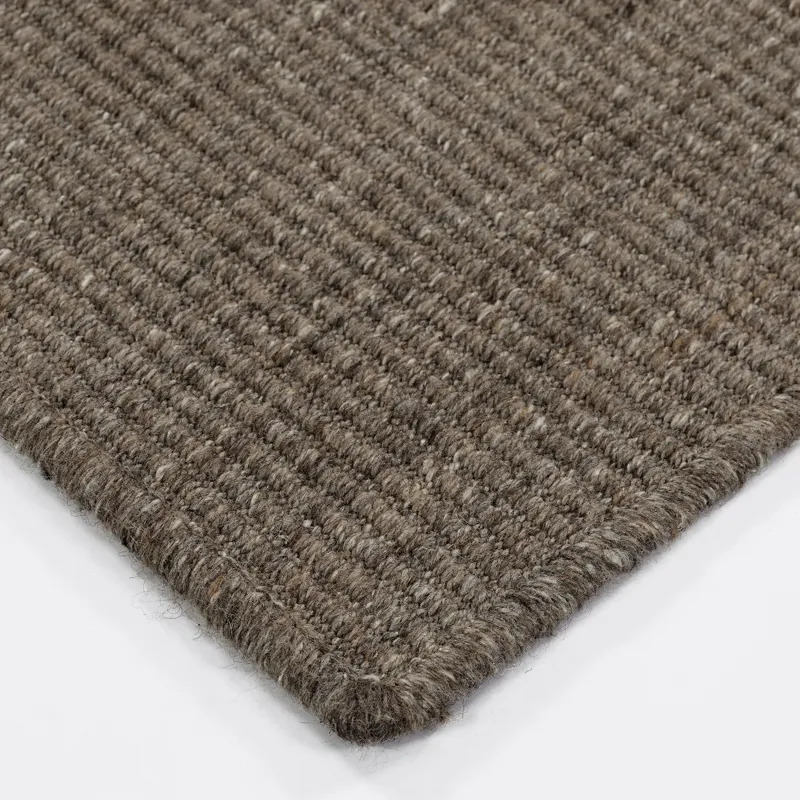 Chambal Chocolate 2\'3\" x 7\'6\" Runner Rug
