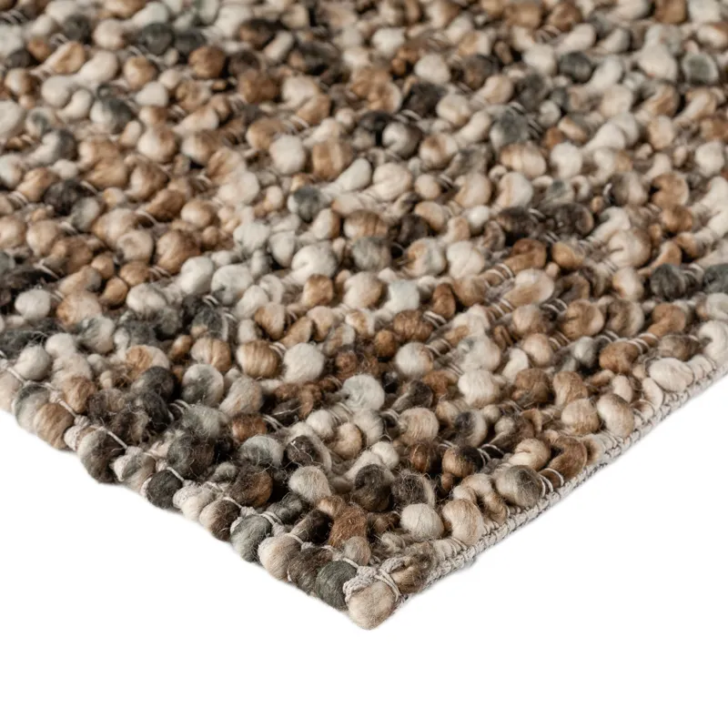 Hanu Chocolate 5\' x 7\'6\" Rug